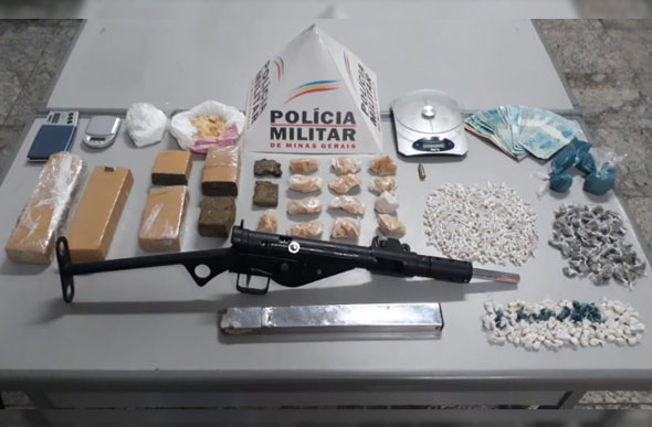 Os itens encontrados foram apreendidos pela polícia./ Foto: Divulgação/Polícia Militar
