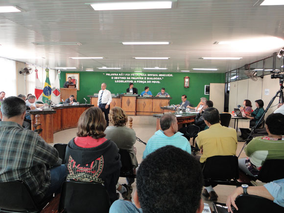 Reunião em que o projeto de zoneamento da APA foi votado / Foto: Marcelo Paiva 