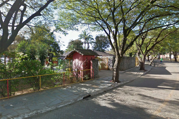 Ginásio será no terreno do antigo mini-zoológico / Foto: GooglestreetView