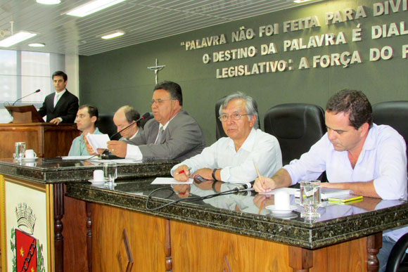 Gilberto Doceiro presidiu a sessão / Foto: Divulgação