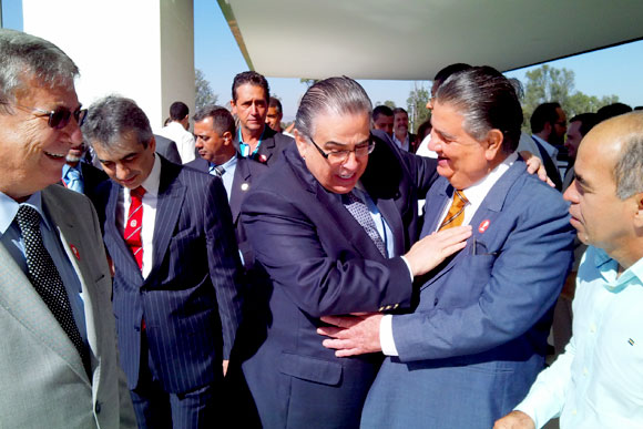 Marcio Reinaldo com o governador Alberto Pinto Coelho durante a solenidade / Foto: Divulgação 