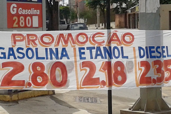 Pesquisa confirma queda no preço da gasolina / Foto: Marcelo Paiva