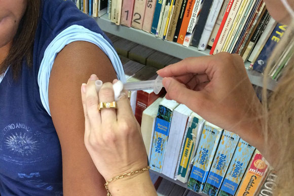 Vacinação em escolas públicas / Foto: Divulgação