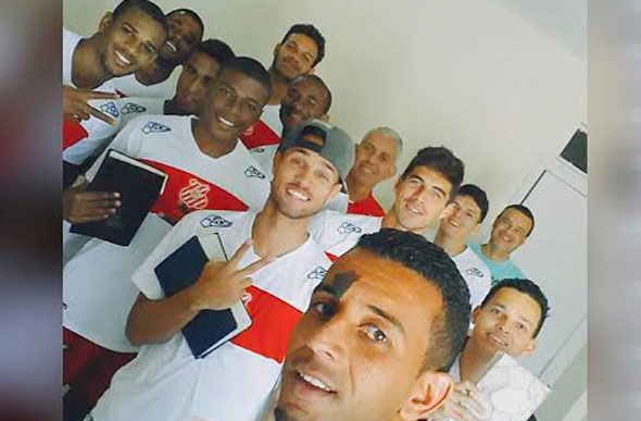 Time profissional do Democrata Futebol Clube / Foto: Thiago Mancha 