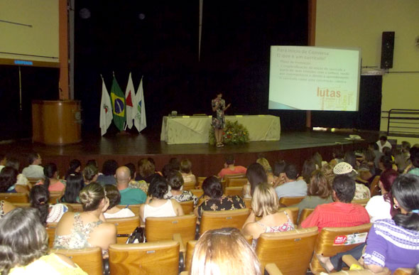 O seminário Seminário “Construção da Base Nacional Comum Curricular” foi realizado no UNIFEMM com participação de 18 cidades mineiras / Foto: José Geraldo Soares Barbosa