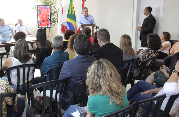 Conselho Municipal de Educação toma posse no gabinete do prefeito Marcio Reinaldo / Foto: Alan junio