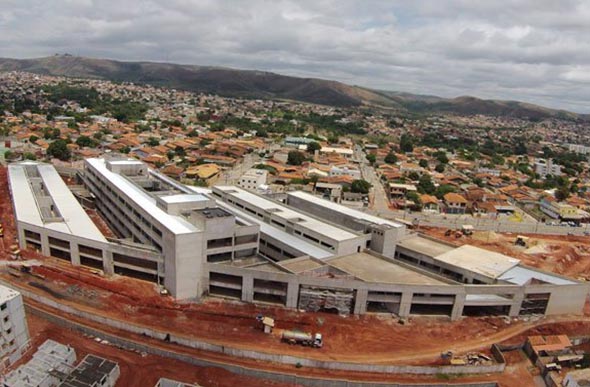 Ainda falta R$65 milhões para a conclusão do Hospital Regional / Foto: Divulgação