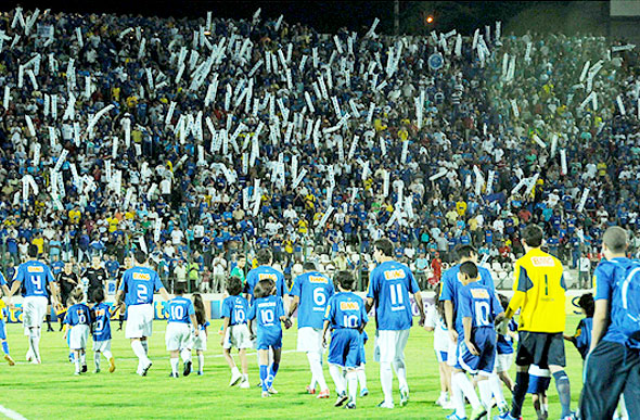 Através do Villa Nova, Cruzeiro pode voltar a Sete Lagoas / Foto: Globoesporte.com 