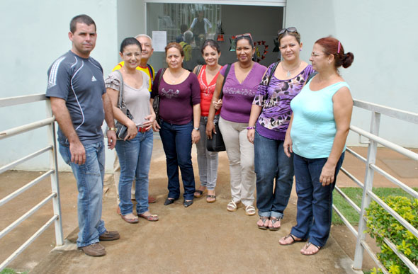 Alguns dos médicos cubanos que trabalham em Sete Lagoas /Foto: Marcelo Paiva