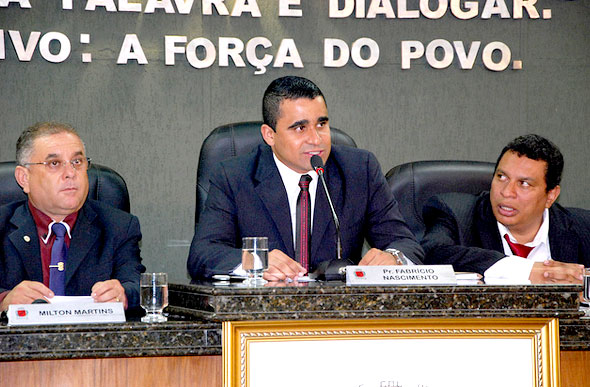 Milton Martins, PSC, Pastor Fabrício, PMN e Caramelo, PT, são de partidos que fazem oposição ao prefeito / Foto: Divulgação
