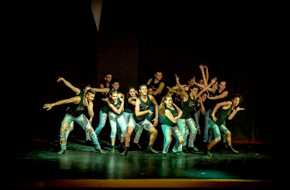 Coreografia em grupo / Foto: Espaço Corpo de Dança 