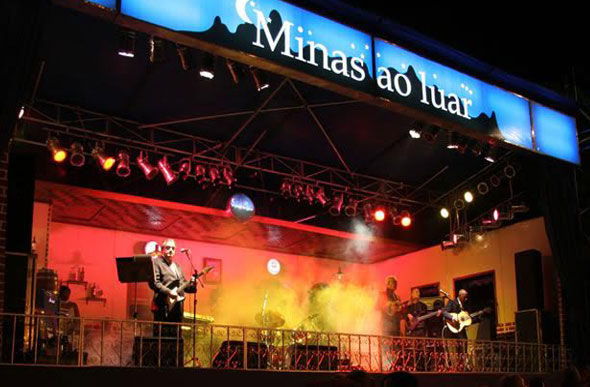 O Minas ao Luar tem mais de 20 anos de história e já reuniu milhões de espectadores em 186 municípios visitados./Foto: divulgação prefeitura