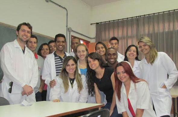 Alunos da Faculdade Santo Agostinho / Foto: Divulgação
