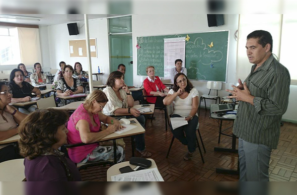 Renato participando das reuniões na secretaria de educação/ Foto: arquivo pessoal