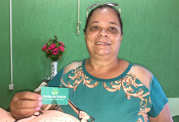 Elaine Correa, cliente Cartão de TODOS - Foto: Divulgação