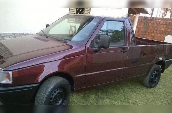 A pick up roubada é uma Fiorino com placa GVR 4832 / Foto Ilustrativa 