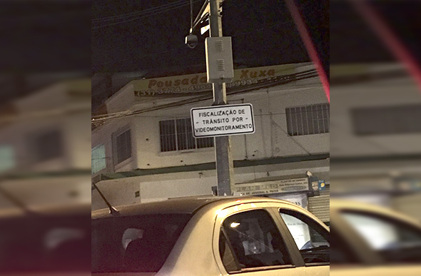 Câmeras também são usadas para multar motoristas que não obedecem as leis de trânsito dentro da cidade/ Foto: SeteLagoas.com.br