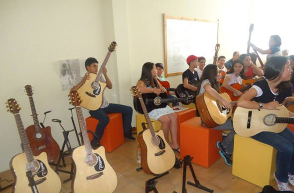 Aula de violão / Foto: Funcel.org 