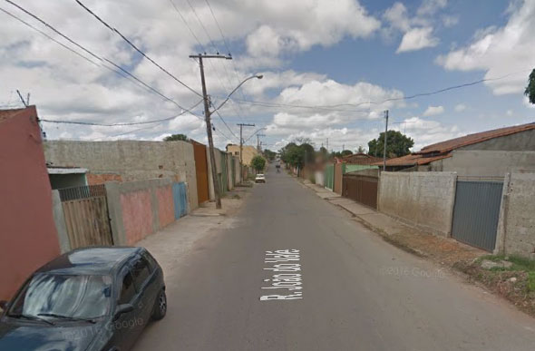 A mulher foi assaltada quando seguia a pé no sentido da Rua João do Vale / Foto: Google Maps