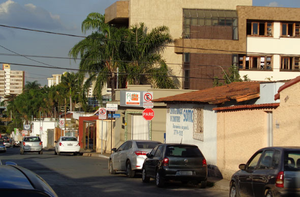 Rua Joaquim Cândido, Centro de Sete Lagoas / Foto: Marcelle Louise