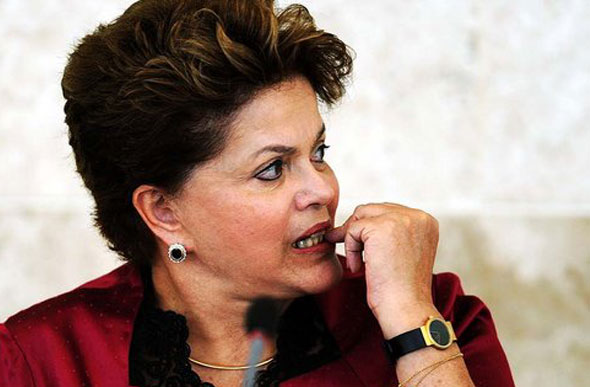 Se for aprovado o relatório da comissão, a presidenta Dilma Rousseff será afastada por 180 dias / Foto: Idifusora
