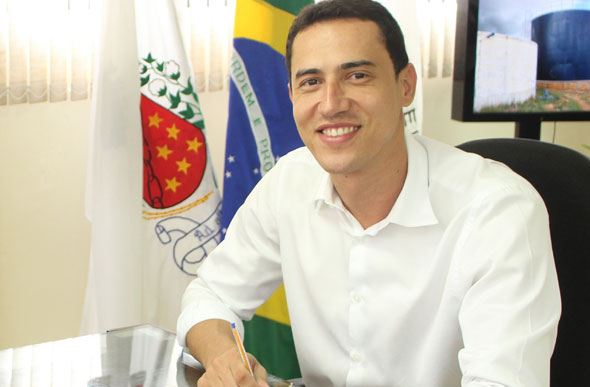 Douglas Melo participou da cerimônia de assinatura para a instalação da 19ª RISP em Sete Lagoas / Foto: Ascom Dep. Douglas Melo