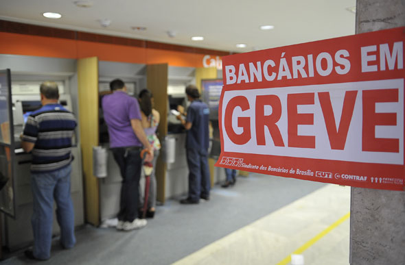 Os trabalhadores reivindicam reajuste de 14,78%, sendo 5% de aumento real / Foto: Divulgação
