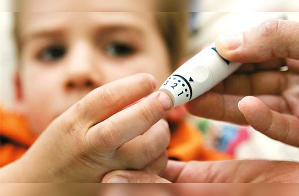 Criança com diabetes / Foto: diabeticool.com