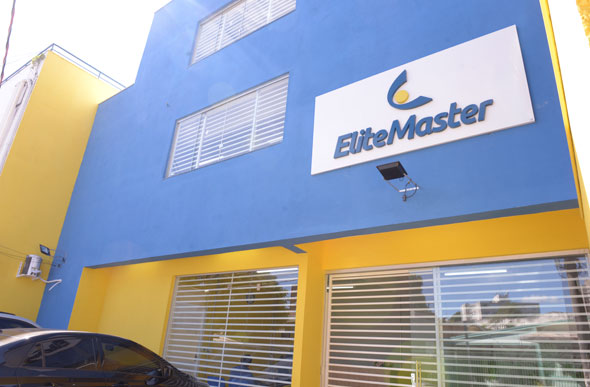 O Colégio EliteMaster fica na Rua Doutor Pena, 51, Centro / Foto: Divulgação
