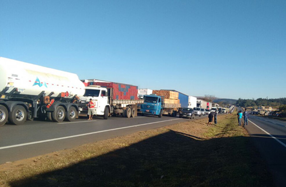 Àudio de caminhoneiros deixam a intenção de novos protestos nas estradas/Foto: Divulgação
