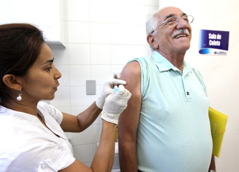 Farmácias e drogarias de todo o país vão poder ofertar o serviço de vacinação/Foto: Divulgação