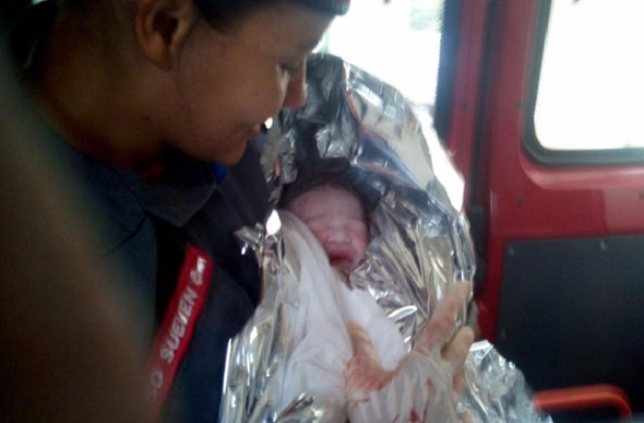 O bebê nasceu com a ajuda da Soldado Suelen / Foto: Divulgação