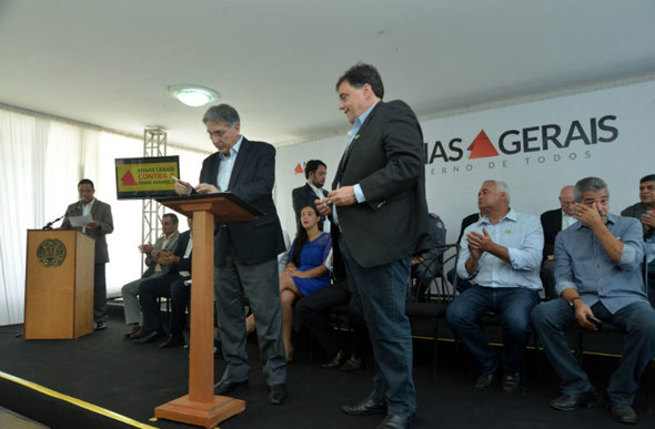Pimentel durante seminário “Minas Gerais contra a Febre Amarela” em Teófilo Otoni / Foto: Carlos Alberto/Imprensa MG