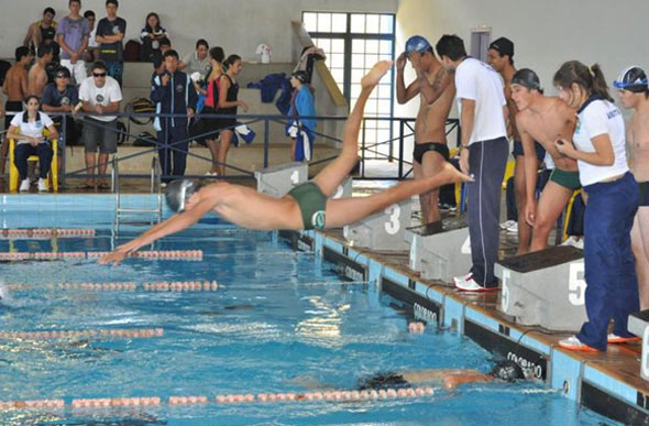 A edição 2017 do Jesel está confirmada. A natação é uma das modalidades mais procuradas pelos estudantes / Foto: Divulgação 