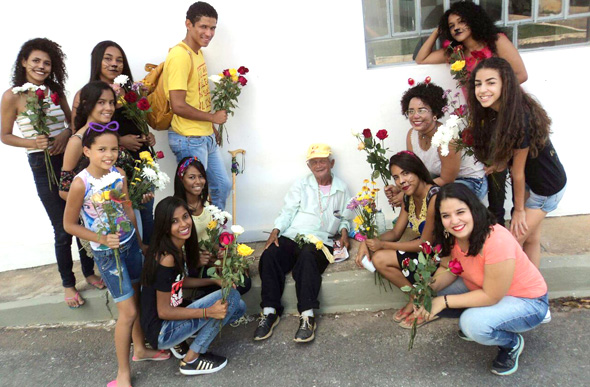 Projeto Florescendo Sorrisos na Vila Vicentina / Foto: Divulgação