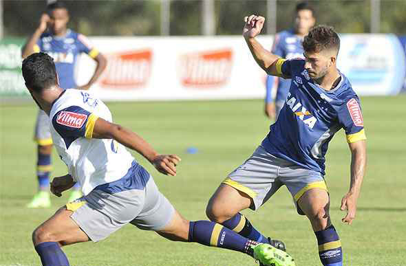 Lucas Silva pode ter mais uma oportunidade nas partida contra o Murici/AL/Foto: Superesportes