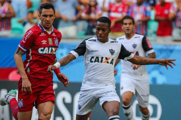 Mesmo com destaque de Robinho com 2 gols, Galo não consegue vencer o Bahia/Foto: EM