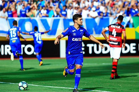 Arrascaeta marca na vitória do Cruzeiro sobre o Atlético-GO, gol é 900º do Cruzeiro no Brasileiro/Foto: Divulgação