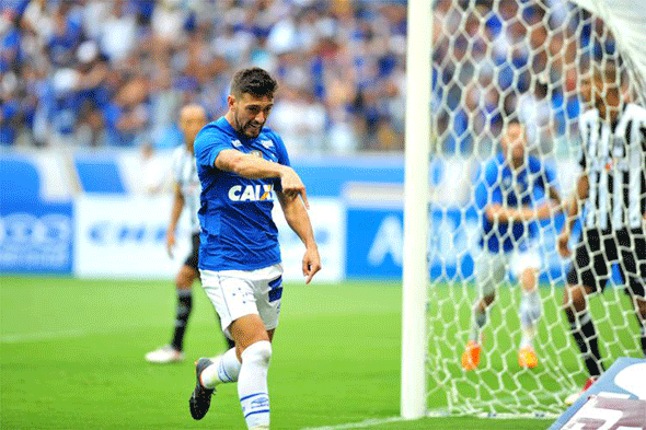 Arrascaeta foi um dos destaques do Cruzeiro na grande final do Mineiro, no Mineirão/Foto: EM
