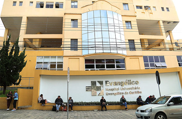 Hospital Evangélico de Curitiba atende 35 mil pacientes por mês /Foto: Giuliano Gomes/PRPress)