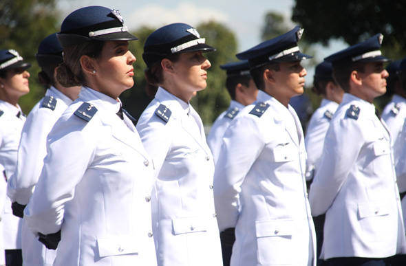Os aprovados serão graduados como terceiro-sargento, que recebe salário de R$ 3.825/Foto: Divulgação