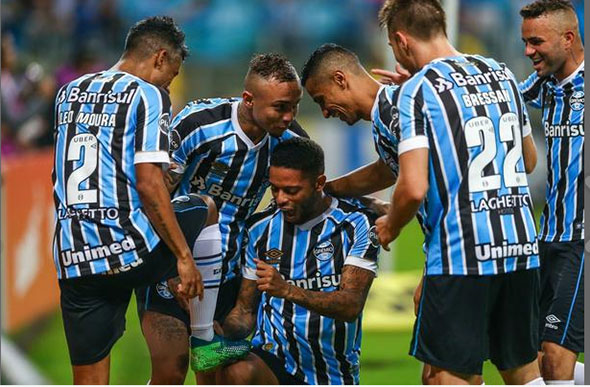 Grêmio jogou melhor e conseguiu vitória por 2 a 0 sobre o Atlético na Arena, em Porto Alegre, pela 13ª rodada do Campeonato Brasileiro