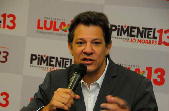 Foto: Paulo Filgueiras/EM/D.A press/ A acusação da coligação de Haddad é a de que a campanha de Bolsonaro está ganhando reforço financeiro 'que não está compatibilizado nos gastos'