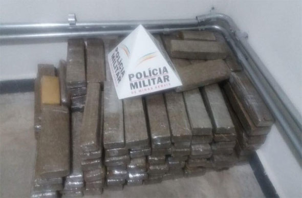 Droga apreendida pelos policiais./ Foto: Polícia Militar/Divulgação
