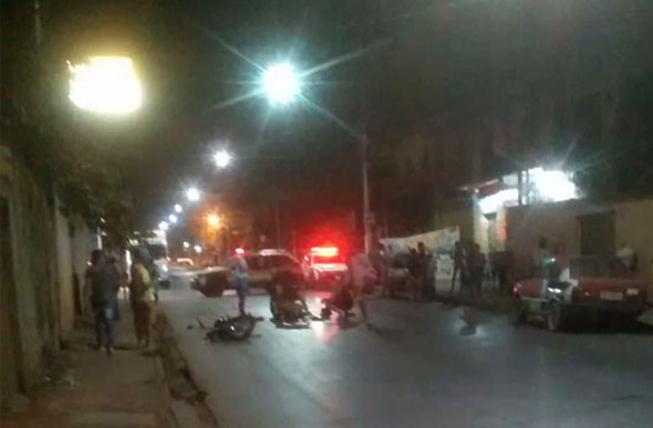 Acidente na Rua Santa Juliana deixa motociclista ferido — Foto: Reprodução/WhatsApp