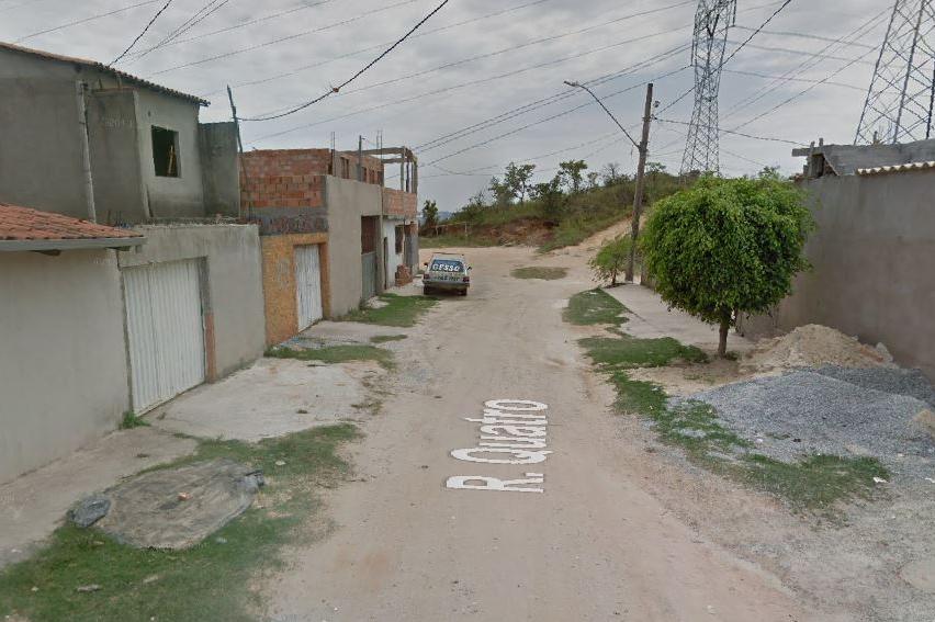 Crime foi descoberto na casa de um dos suspeitos, no bairro Atalaia, em Ribeirão das Neves./ Foto: Reprodução/StreetView