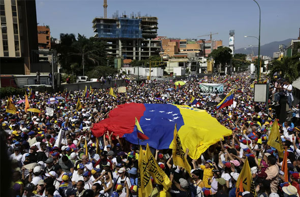 Foto: AP Photo/Fernando Llano/ Venezuela vive crise econômica e política