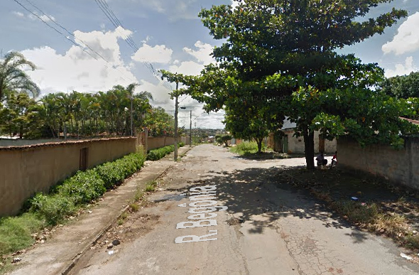 Adolescente foi levada para a casa da irmã do autor na Rua Begônia - Bairro Nossa Sra do Carmo II/ Foto: Street View