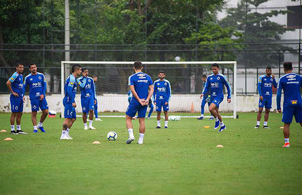 Cruzeiro ficou no Rio de Janeiro após empate pela Copa do Brasil e treinou na Gávea quinta e sexta-feira (Foto: Bruno Haddad/Cruzeiro)