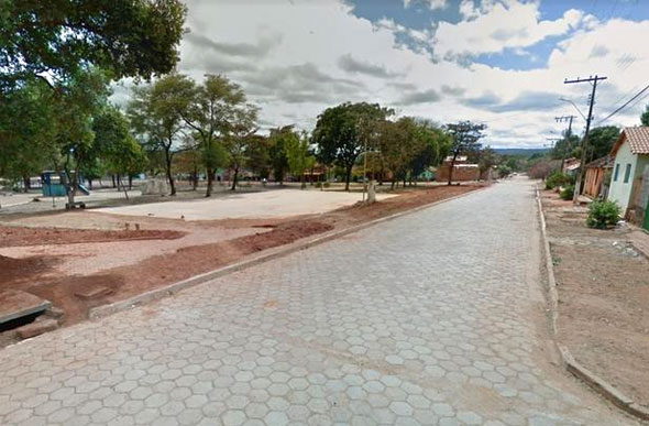 Caso aconteceu no Distrito Engenheiro Dolabella, em Bocaiuva — Foto: Google Street View / Reprodução